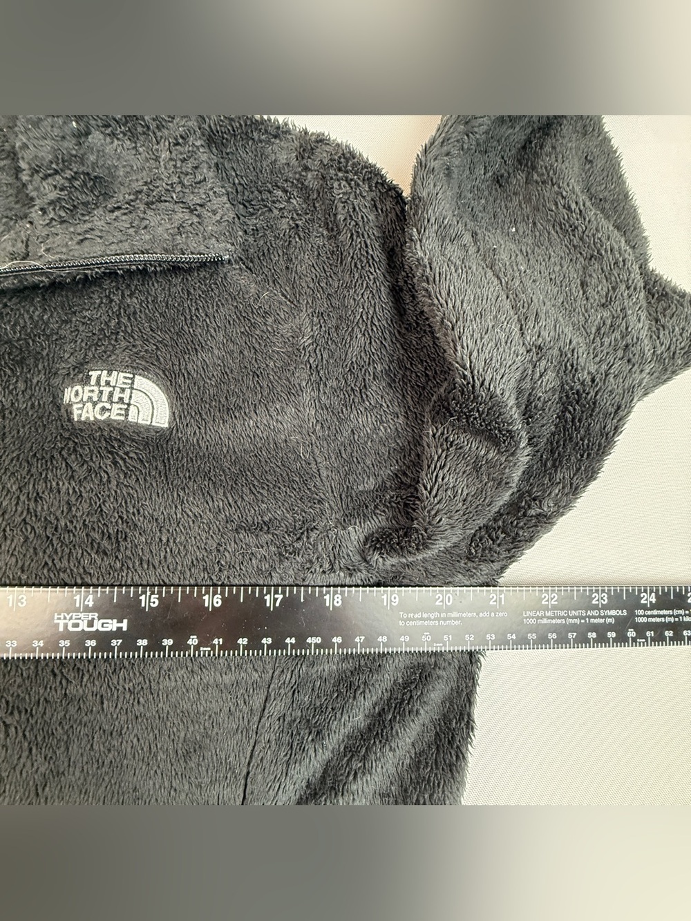 The North Face Women’s Small Black Fuzzy Fleece Full Zip Jacket - Picture 10 of 13